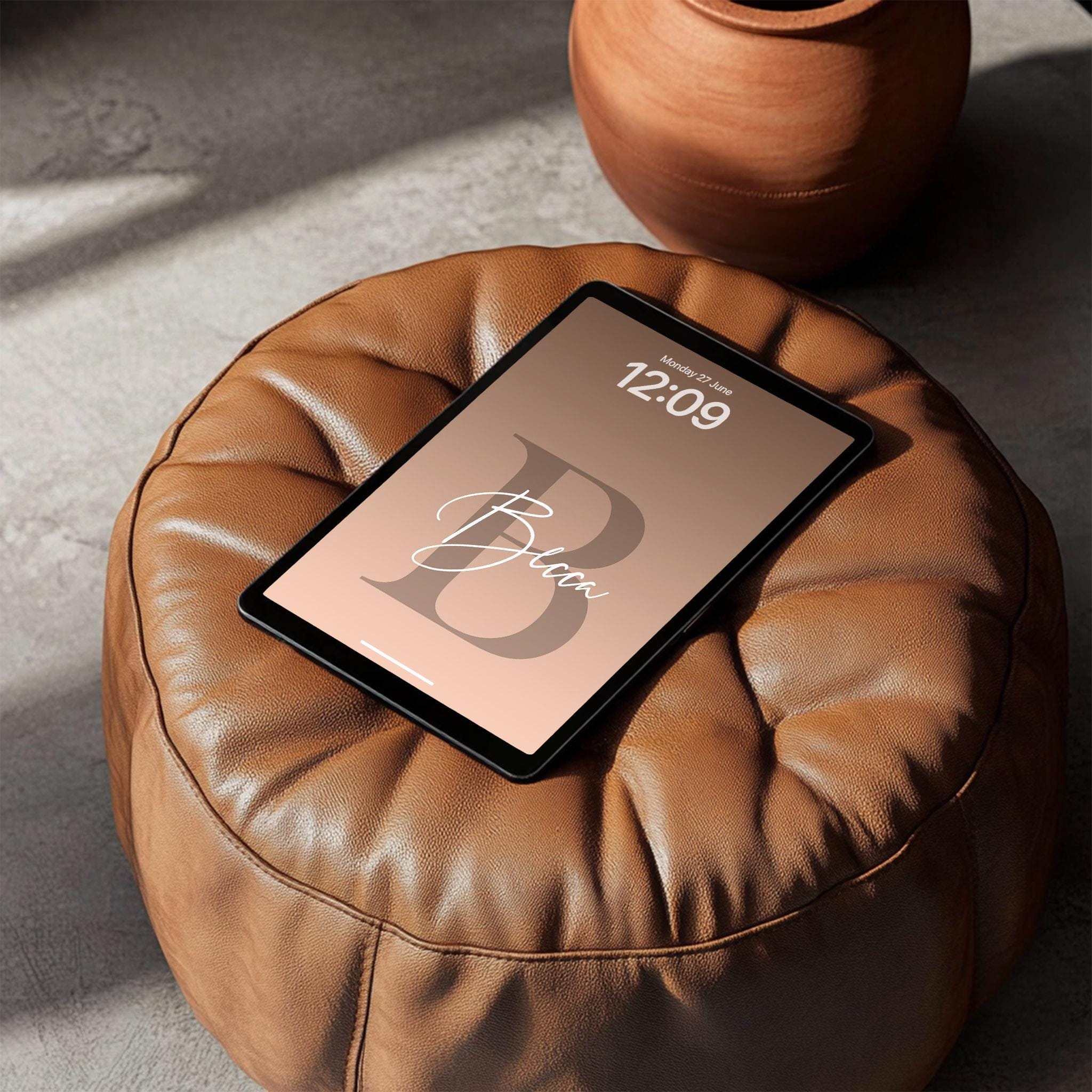 Monogram Ios Custom iPad Wallpaper, Initial Monogram, Aesthetic Ios (digital ...