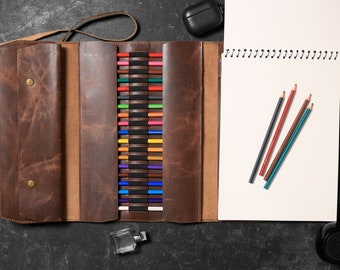 Couverture de carnet de croquis en cuir faite main, housse de carnet de croquis en cuir pour bloc-notes, cadeaux d'artistes personnalisés, couverture de bloc-notes en cuir d'artiste
