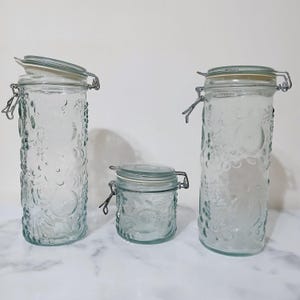 Glass Pasta Spaghetti Jar Canister with locking Lid and Fruit Embossed Pattern