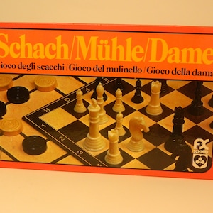 chess set vintage -checkers set