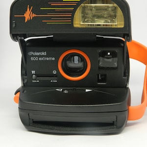 Polaroid 600 Extreme Camera, Instant photo, Polaroid Camera, Vintage Camera, Retro Camera, Retro photo Camera, Polaroid