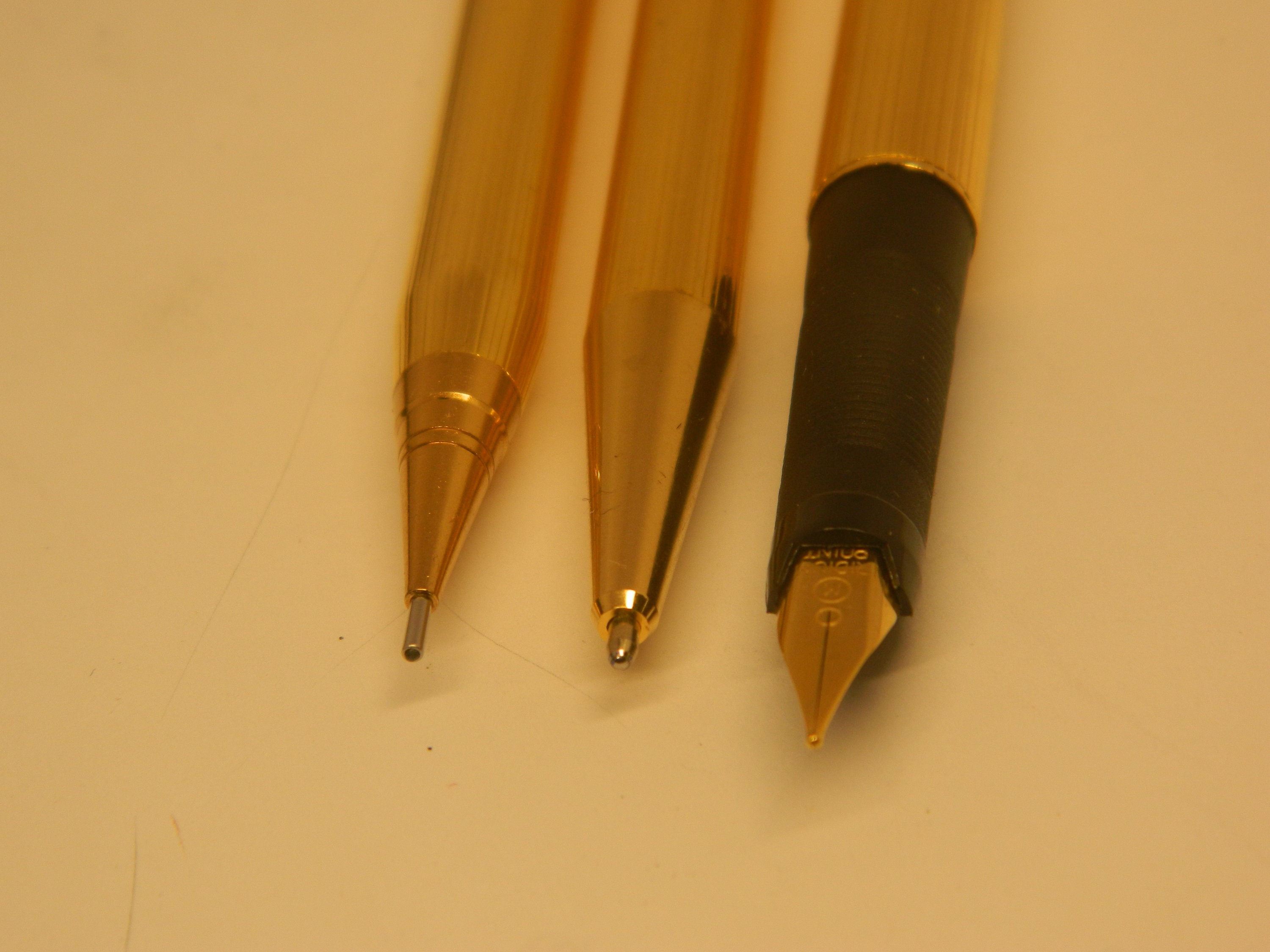 Stylo Plume & Bille ONLINE Germany – Argenté – Avec Écrin – Occasion
