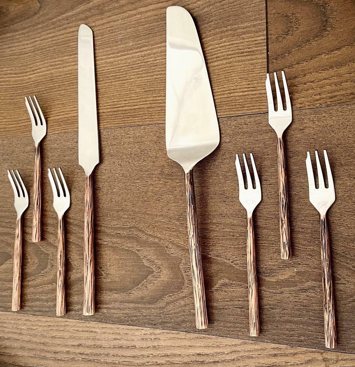 Inox Round Veined Copper Antique 8 Pc. Cake Server and Pastry Forks Set