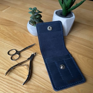 Custom manicure case,  Scissor sheath case, Leather scissors holder