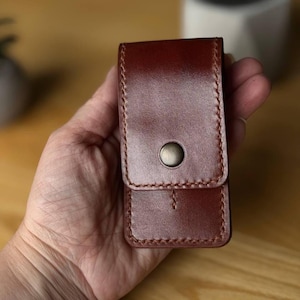 Custom manicure case,  Scissor sheath case, Leather scissors holder