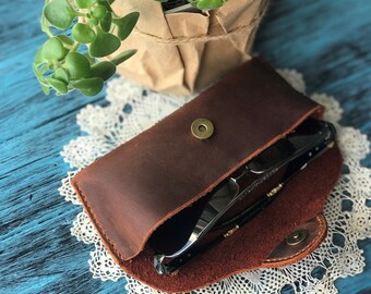 Engraved sunglasses case, Leather glasses case, Handmade Anniversary gift