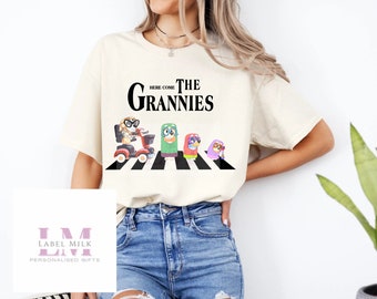 Bluey T-Shirt, Bluey Grannies Top, Mothers Day Gifts, Bluey Tops, Bluey Gifts, Grannies T-shirt, Here Come The Grannies!, Oversized Tops