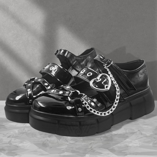 Dark Lolita | Gothic Mary Jane Shoes with heart buckle, heart shaped metal ring and chains, handmade and vegan chunky sole platform footwear