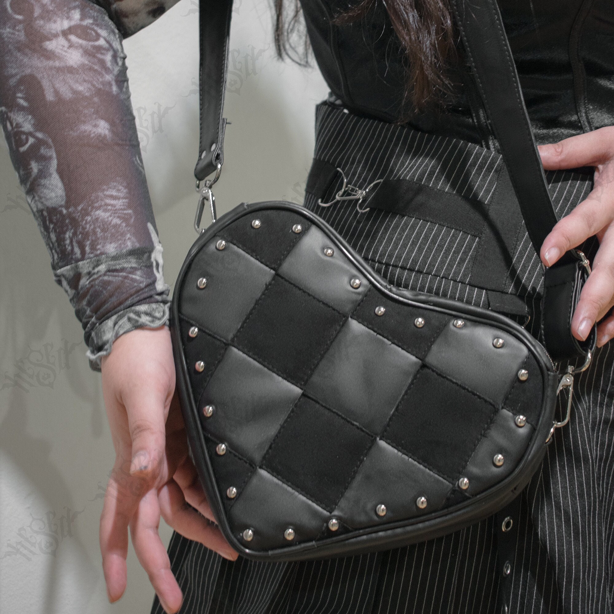 Black heart bag - Etsy 日本 Black heart bag - Etsy 日本