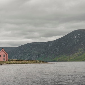 The Pink House - Ben Wyvis & Loch Glass, Dingwall, Inverness, Highlands Of Scotland