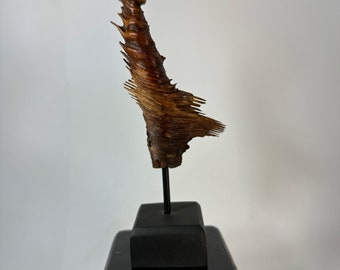 Pine knot Statuette