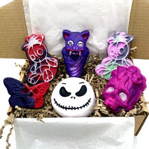 Spooky Bath Bomb Gift Sets- Halloween, Vegan, Natural, Organic, Dark, Creepy, Self Care, Birthday Present, Custom Gift for Her