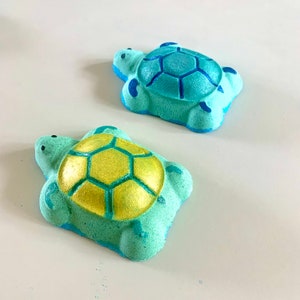 Turtle Bath Bomb – Sweet Vanilla Vegan Moisturizing Bath Fizzy One of Each turtle