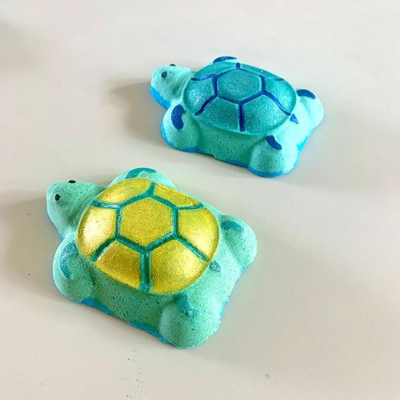 Turtle Bath Bomb – Sweet Vanilla Vegan Moisturizing Bath Fizzy One of Each turtle
