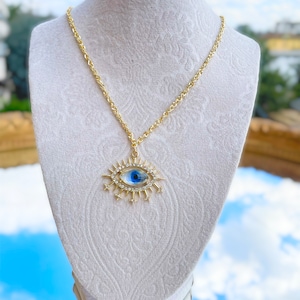 Ojito Charm Necklace