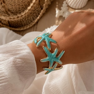 Sjöstjärna Manschettarmband | Kuststrand Statementarmband | Vit eller turkos guldmanschett | Havsinspirerade semestersmycken | Sommarsemester G