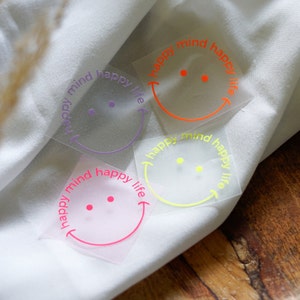 Patch thermocollant Patch Plott inscription lettrage smiley coloré, impression de vêtements, application thermocollante, idée upcycling image 1