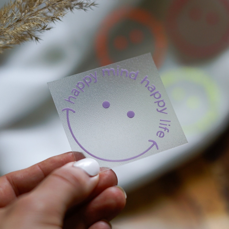 Bügelbild Aufnäher Patch Plott Spruch Schriftzug bunter Smiley, Kleidung bedrucken, Applikation zum aufbügeln, Upcycling Idee 1x flieder