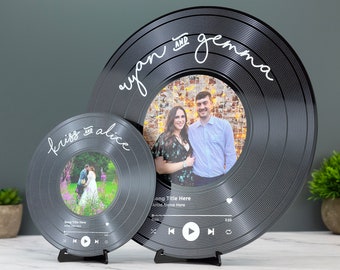 Personalised Vinyl Record Plaque Round UV Printed Acrylic Novelty Vinyl Record Gift