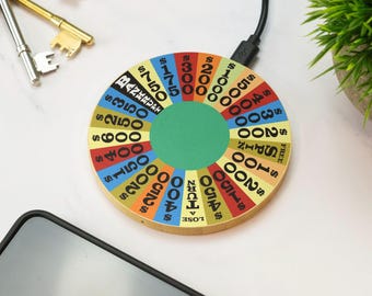 Wheel of Fortune Wireless Charger Wooden Retro Game Show Spinning Wheel Desk Accessory Gift