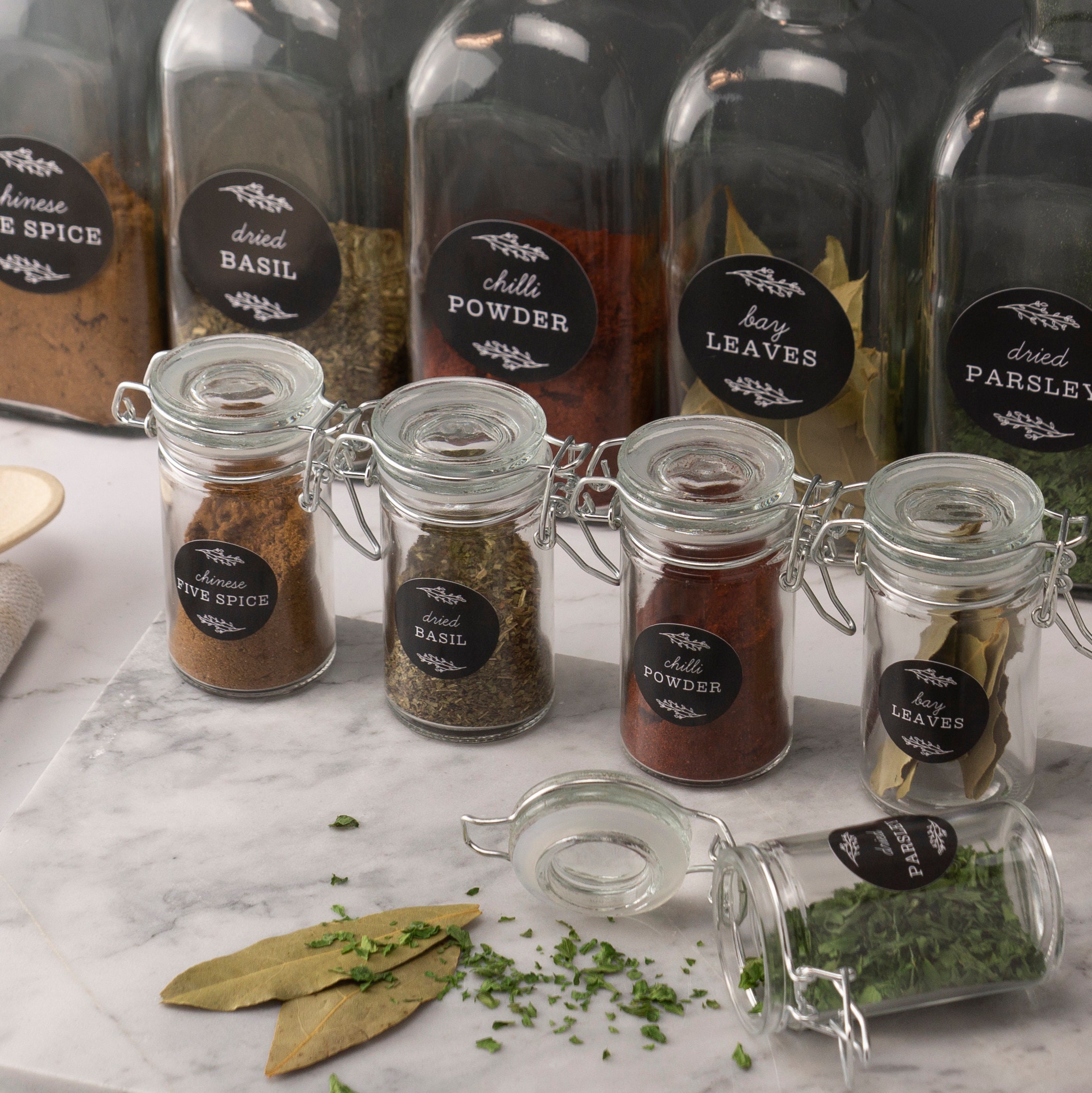 Étiquettes pour pots d'herbes et d'épices Etiquettes de rangement pour  garde-manger Aspect noir vintage -  France