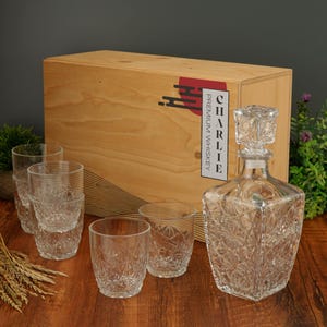 Personalised Whiskey Decanter Set Complete with Custom Printed Box Home Bar, Mancave, Groomsman, Best Man Drink Set Design 7