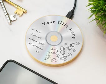 Spersonalizowana bezprzewodowa ładowarka do telefonu na płycie CD z nadrukiem na drewnie, prezent na telefon komórkowy
