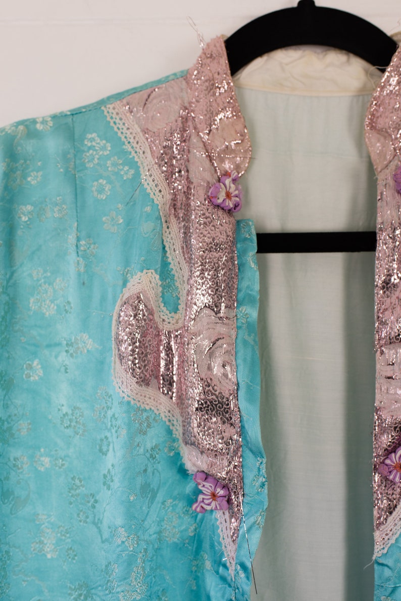 Size XS or XXS Vintage Chinese Robe in Floral Turquoise Satin with Pink Lame Details and Purple Knotted Button Closures