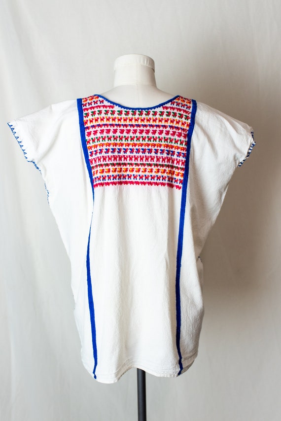 Embroidered Mexican Peasant Blouse // Cotton Musl… - image 6