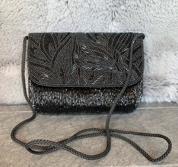 la regale black beaded purse