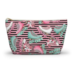 Rollerskate pouch, rollerskat accessories, Accessory Pouch, rollerskate bag, accessories bag, rollerskate zipper pouch