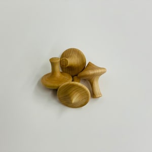 Woodturned spinning top - Poplar