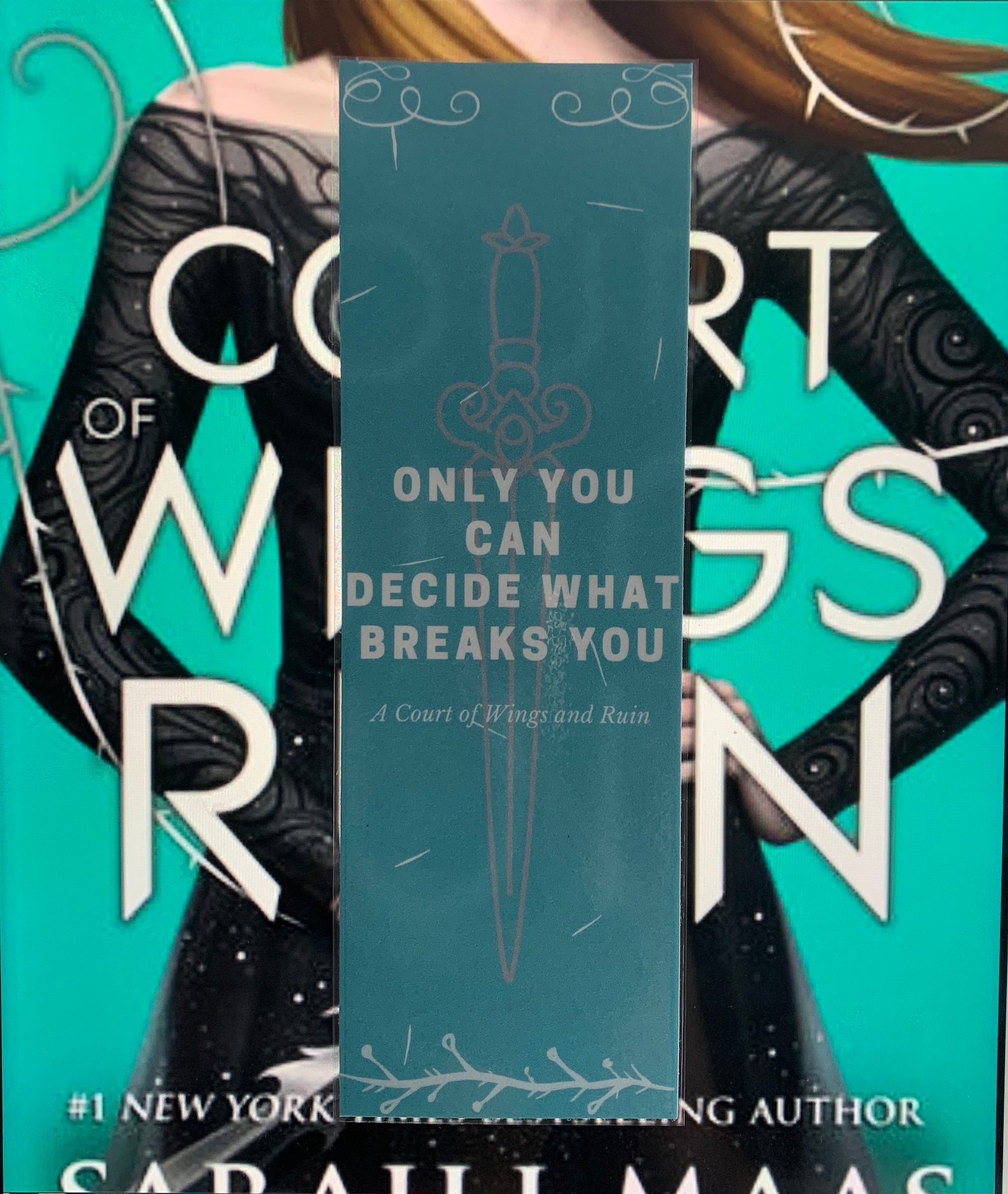 a court of thorns and roses series order a court of thorns and roses series order