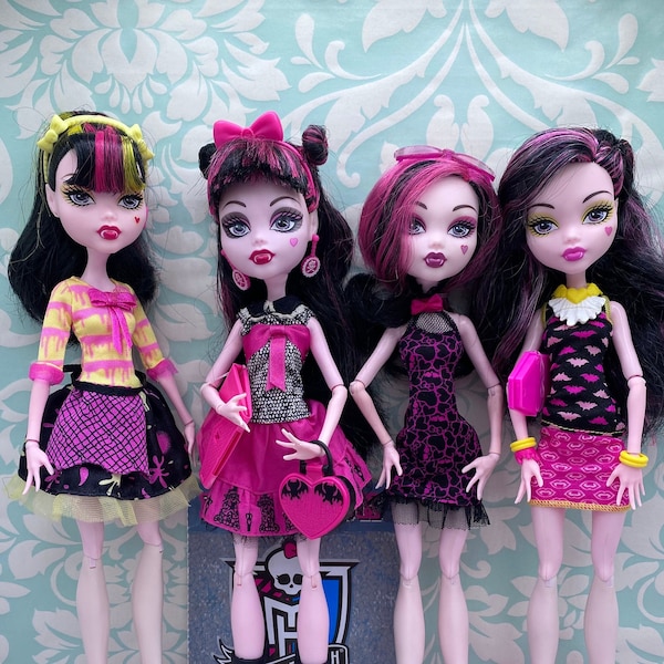 Monster High Dolls for Collectors, OOAK Repaints, Playing - Draculaura Art Class, Picture Day, Roadster and Creepateria