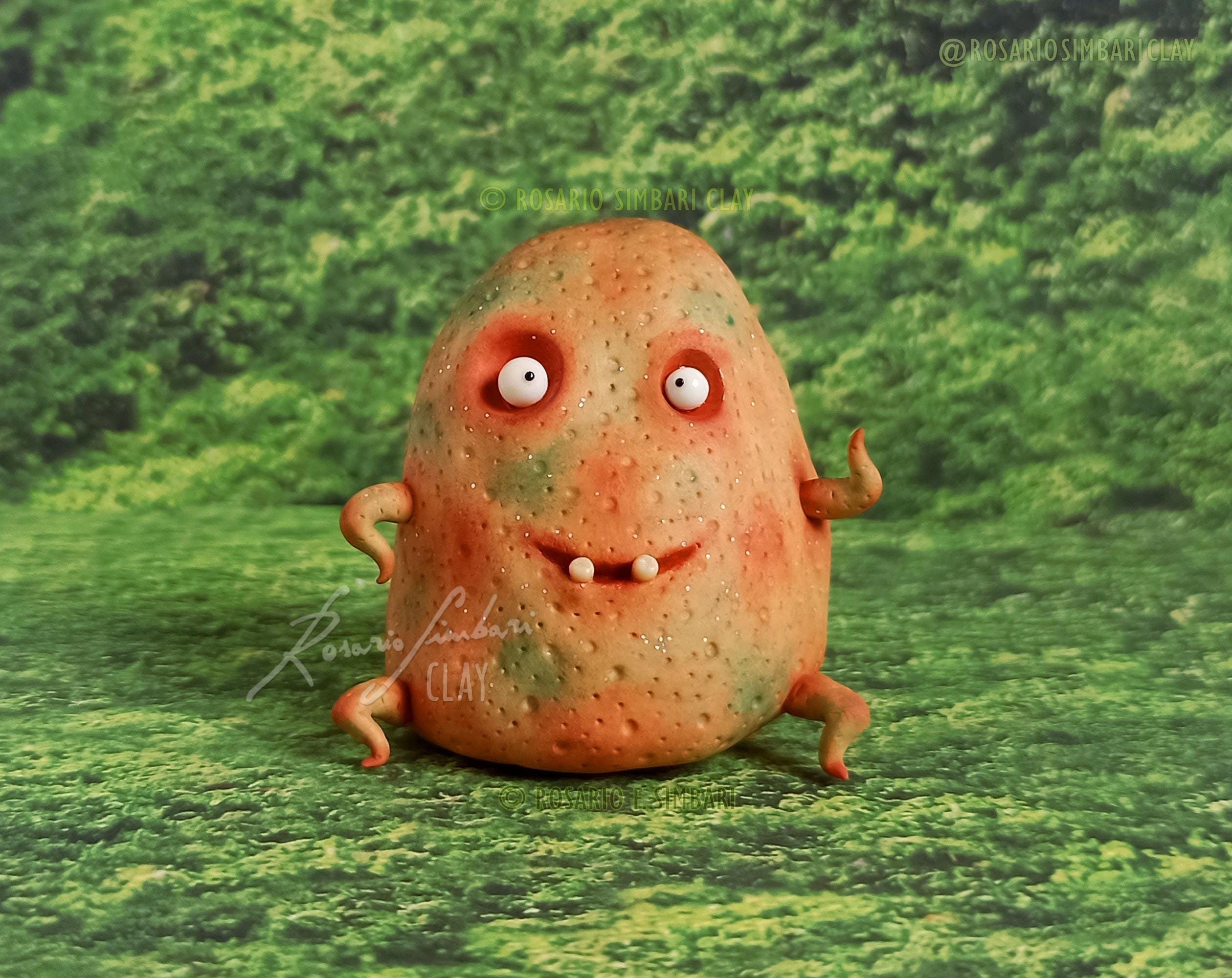 ビンテージ　作家　unknown golden potato object Potato Weird Funny Cute Figurine. Kitchen Decor Sculpture