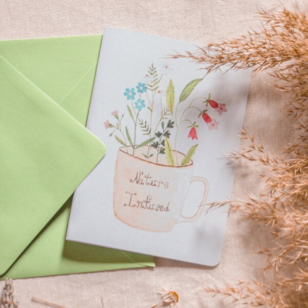 Carte postale illustrée à l’aquarelle « Nature infused » | Carte de voeux fait-main, anniversaire, intemporelle, fleurs et tasse de thé