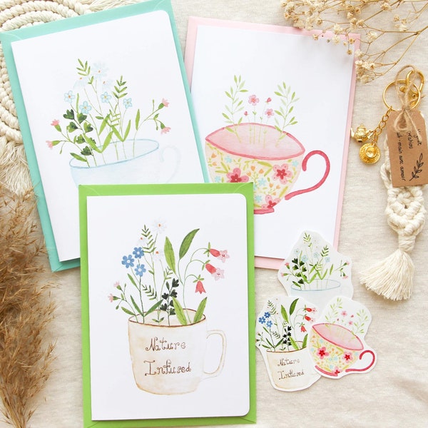 Coffret de papeterie "Thé aux fleurs" avec 3 cartes de voeux, 1 porte-clés "L'heure du thé" et 3 stickers Tasses de thé fleuries