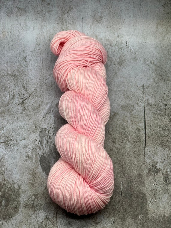 Solid/Semi Solid Merino Wool Skeins, Tonal Yarn, Hand Dyed Yarn, Hand Dyed Merino Wool, Indie Dyed Yarn, Gifts for Her,  Pink/Red Yarn