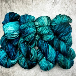 Fathoms Below -  Hand Dyed Superwash Merino/Nylon Worsted, Sweater Quantity, Blanket Weight Yarn, Gift for Her, Worsted Bulky Weight Yarn