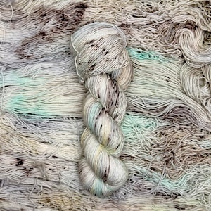 Pearl of the Drowned - Indie Dyer, Hand Dyed, Fingering Sock Yarn, Hand Painted, Pastel, MCN, Merino/Nylon, Worsted, Aran, DK, Bulky