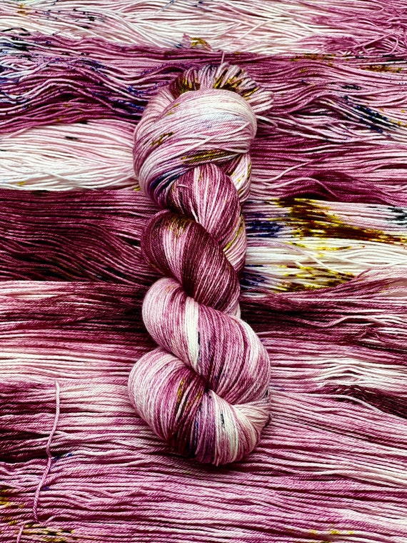 Chai Berry Latte - Hand Dyed 75/25 Merino Nylon Fingering Sock Yarn, Superwash, Hand Painted, Burgundy yarn, Valentines Day Yarn