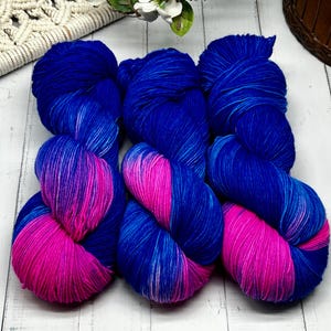 Electric Pool - Fingering Weight, Assigned Pooling Yarn, Hand Dyed Merino Nylon Yarn, Superwash Yarn, Hand Painted, Planned Pooling