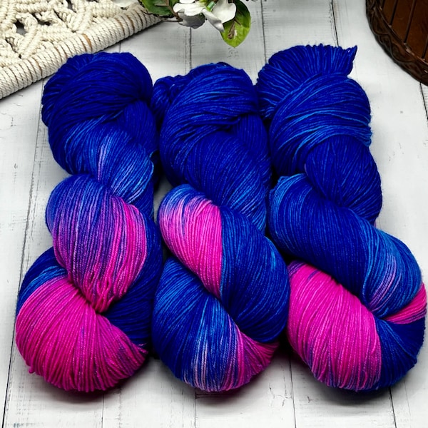 Electric Pool - Fingering Weight, Assigned Pooling Yarn, Hand Dyed Merino Nylon Yarn, Superwash Yarn, Hand Painted, Planned Pooling