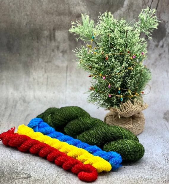 Oh Christmas Tree - Sock Set, Colorwork Sock Knitting Set, Mini Skein Set, Hand Dyed Yarn, Merino/Nylon Yarn, Indie Dyed, Christmas Yarn