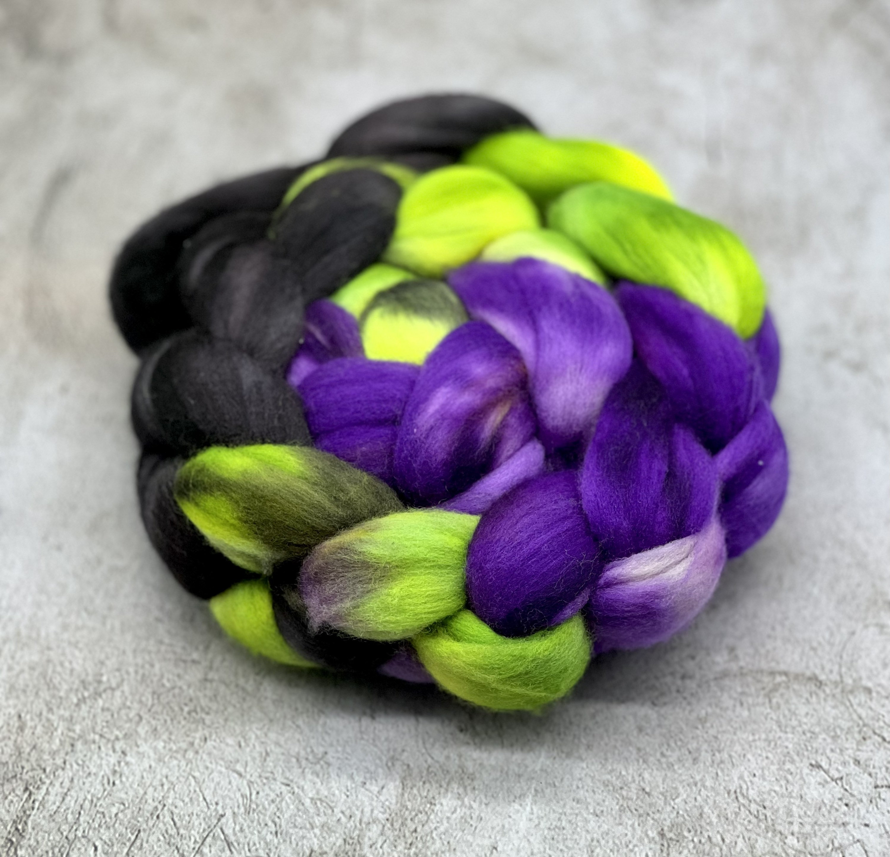 NEONS Color Range, Wool Roving, 2.5 Ozs. Pack, Wool Roving for Felting  Soap, Spinning Fiber, Wool Roving for Needle Felting Supplies 