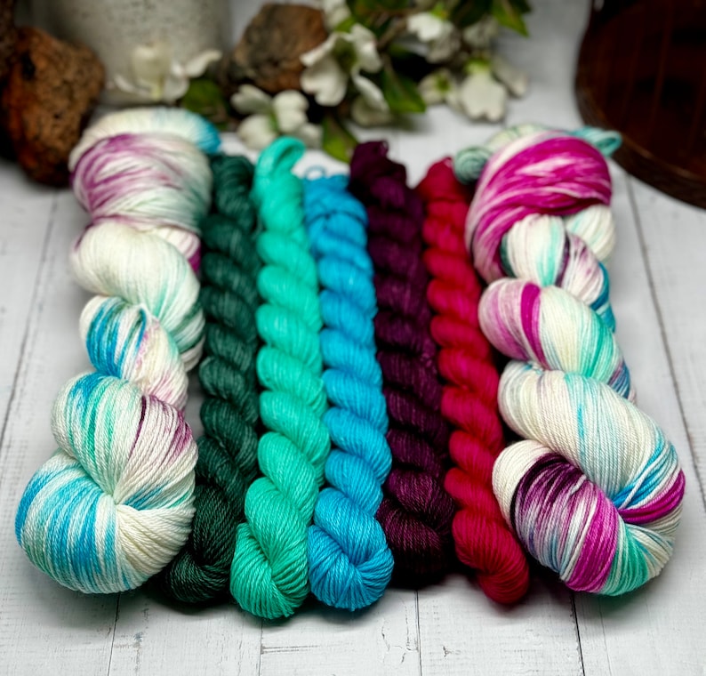 Winter Berries Set - Knitting Shawl Kit, Knitting Kit, Superwash Merino ...