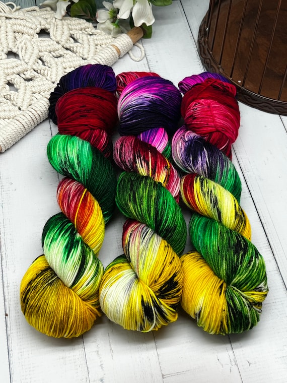 Gettin’ Witchy With It - Halloween Yarn, Hand Dyed 75/25 Merino Nylon, Hand Painted Yarn, Speckled Yarn