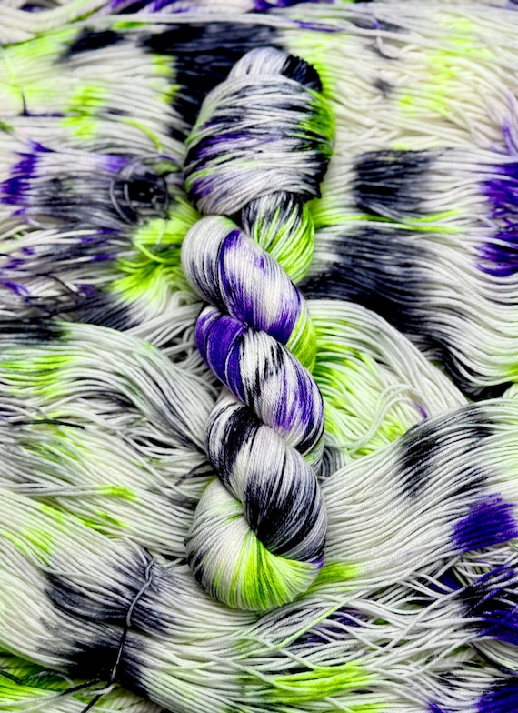 Villains - Hand Dyed Merino Yarn, Hand Painted, Halloween Yarn, Black, Neon Green, Violet, Fingering, Sock, DK, Worsted, Bulky, Indie Dyed