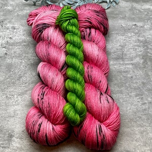 Watermelon Sugar - MCN Merino/Cashmere/Nylon, Autumn Yarn, Hand Dyed, Fingering Sock Yarn, Hand Painted, Summer Yarn, Pink Yarn, Green Yarn