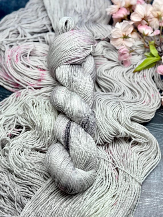 Galah Bird - Merino/Cashmere/Nylon, Hand Dyed, Fingering Sock Yarn, Superwash, Hand Painted, Gradient Yarn, DK, Worsted, Shawl Yarn